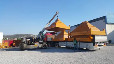 250 t/h Kalkstein-Brech- und Siebanlage auf dem Transport nach Muğla