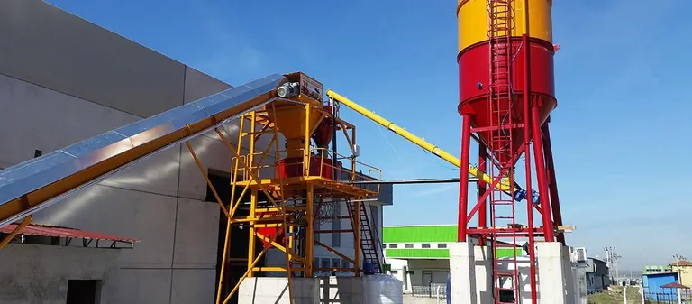 What is Concrete Plants? What are the features? Where is it used?