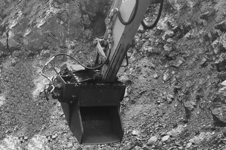 Crusher Bucket (Excavator Jaw Crusher) - Image 4