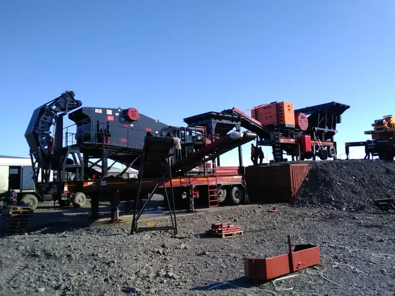 150 t/h Mobile Jaw & Cone Crushing-Screening Plant - Russia | General Makina