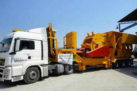 Concasseur à percussion mobile