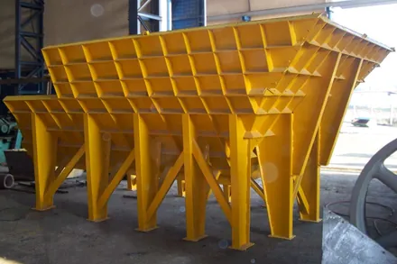 Vibrating Rock Feeder