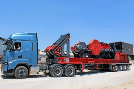 Wobbler Besleyicili Mobil Çeneli Kırma Tesisi
